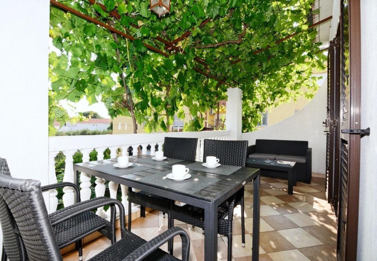 Apartments Snjeza Vodice Exterior foto
